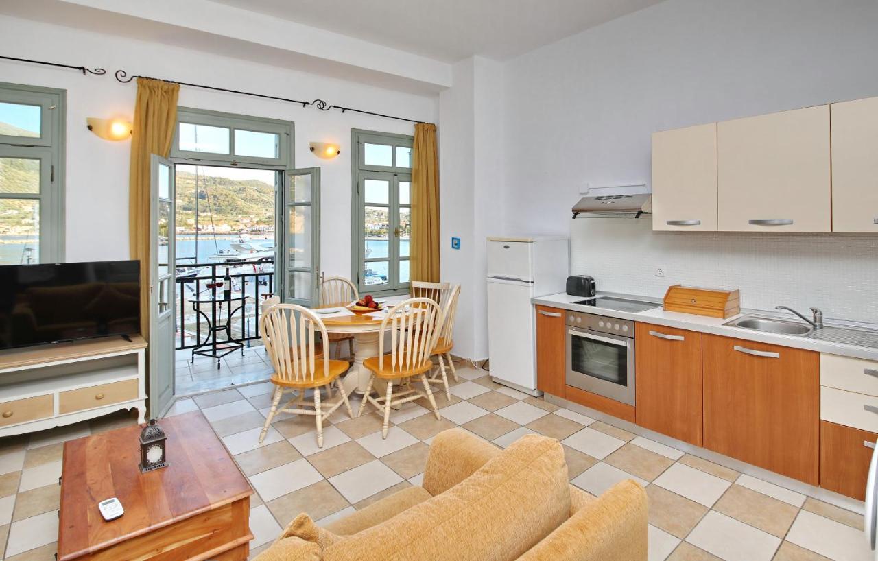 Faros Coastal Apartments スコペロス エクステリア 写真