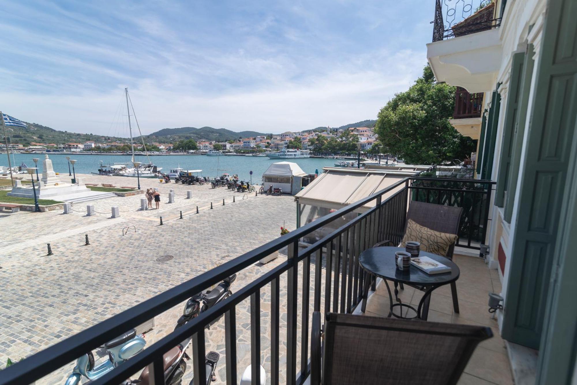 Faros Coastal Apartments スコペロス エクステリア 写真