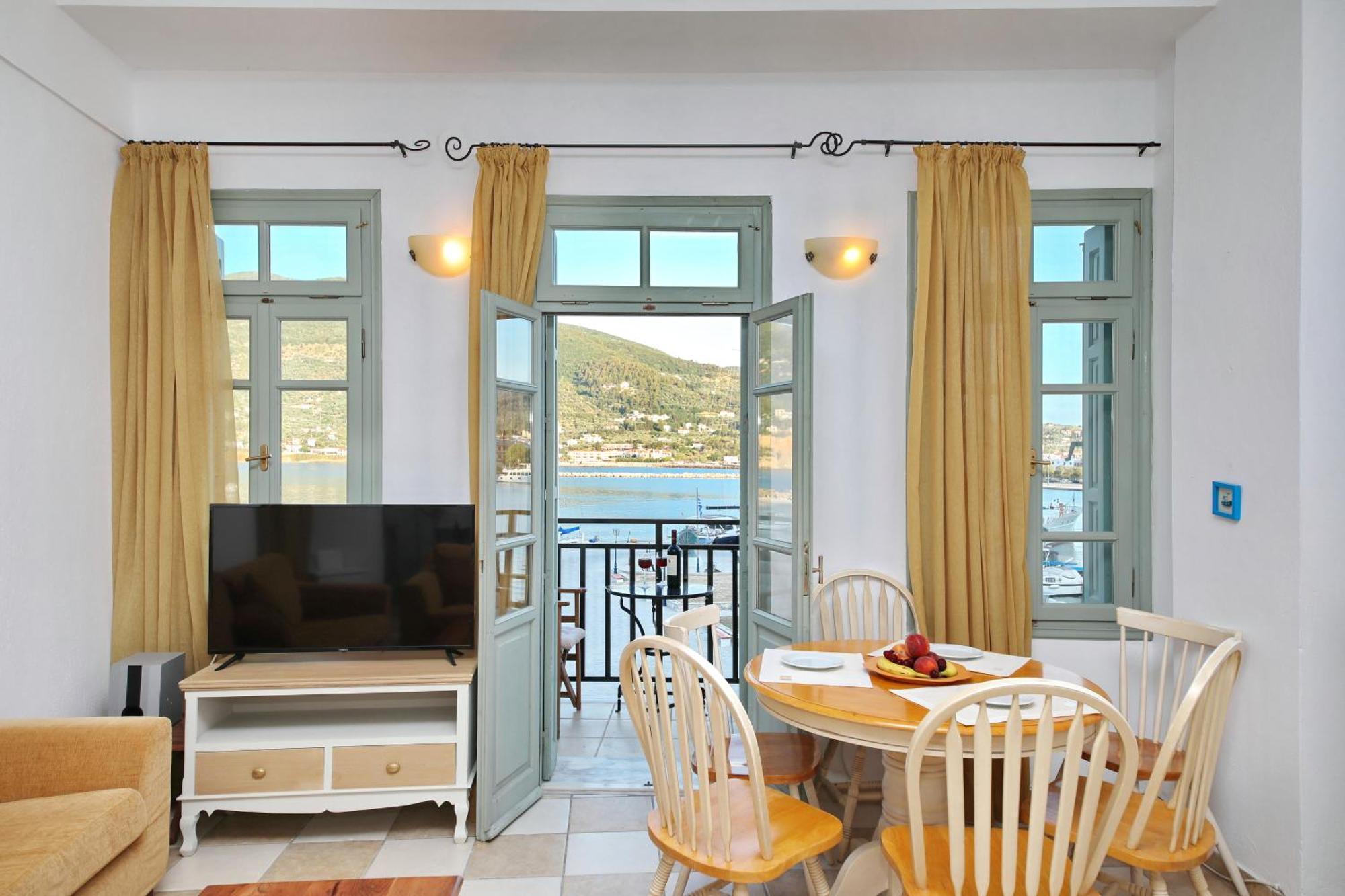 Faros Coastal Apartments スコペロス エクステリア 写真