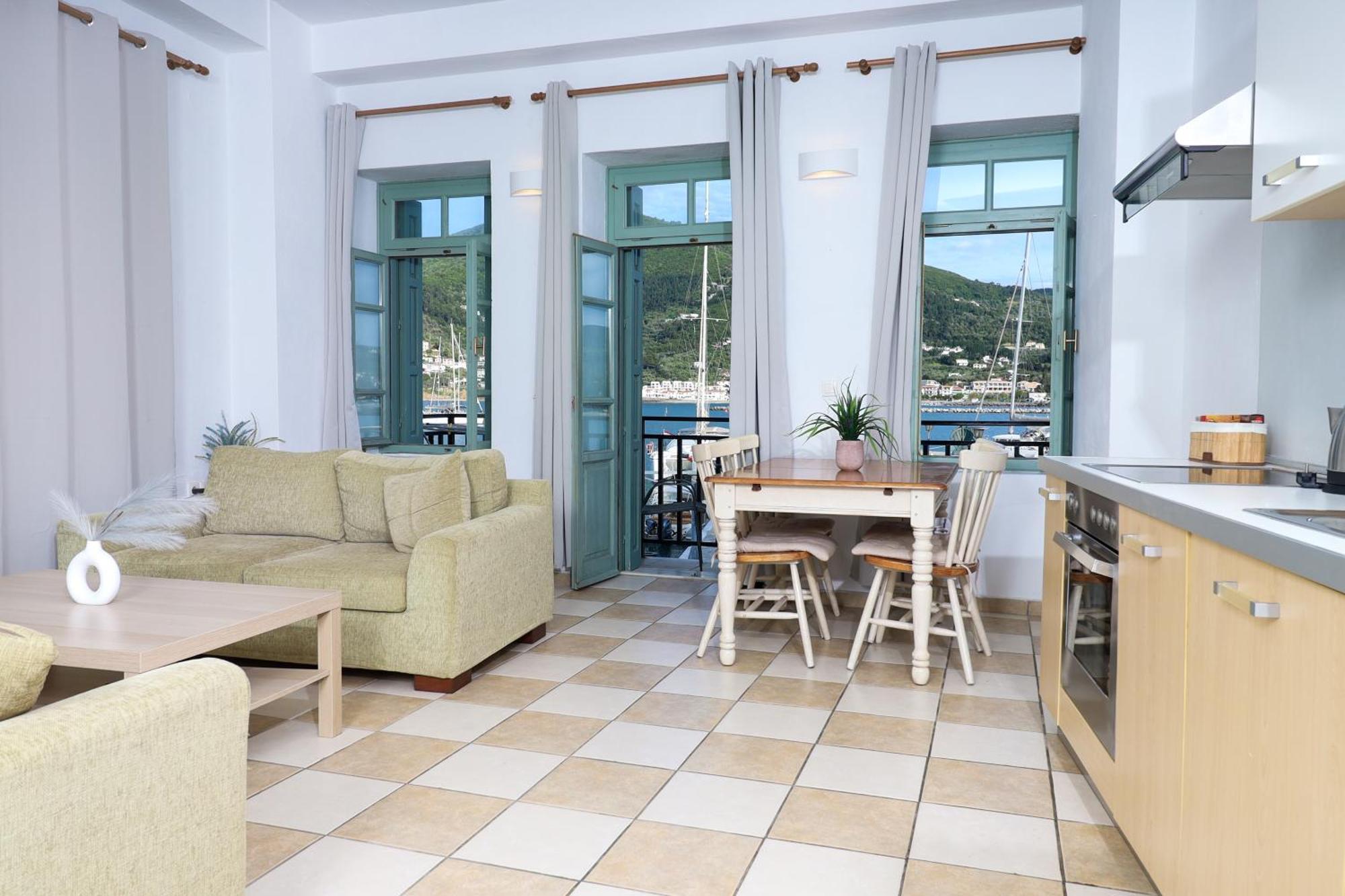 Faros Coastal Apartments スコペロス エクステリア 写真